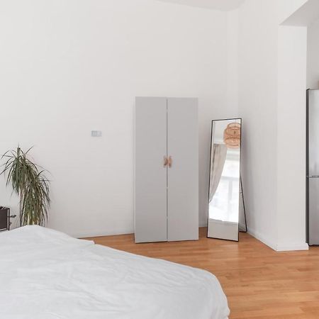 Luminous Apartment For 2 Near Wenceslas Square By Prague Days Kültér fotó
