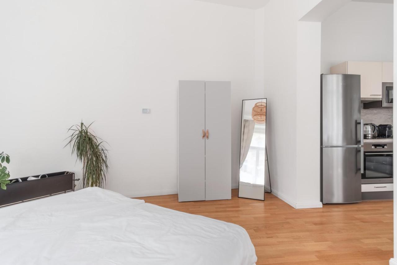 Luminous Apartment For 2 Near Wenceslas Square By Prague Days Kültér fotó